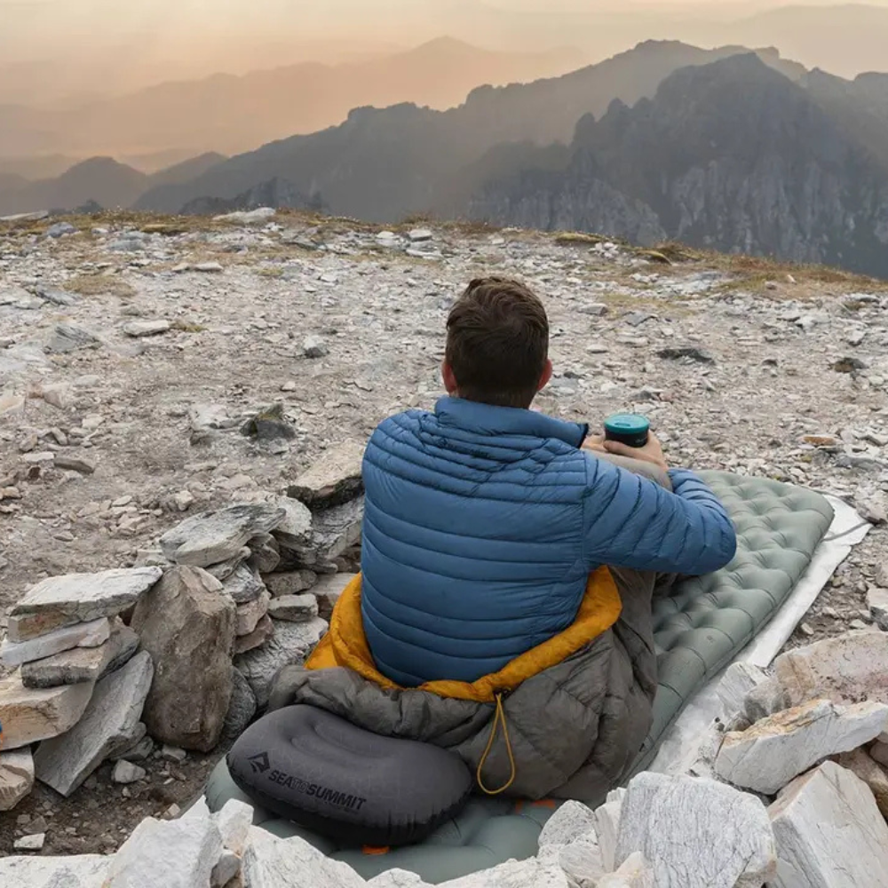 Aeros Ultralight Pillow - Regular Grey