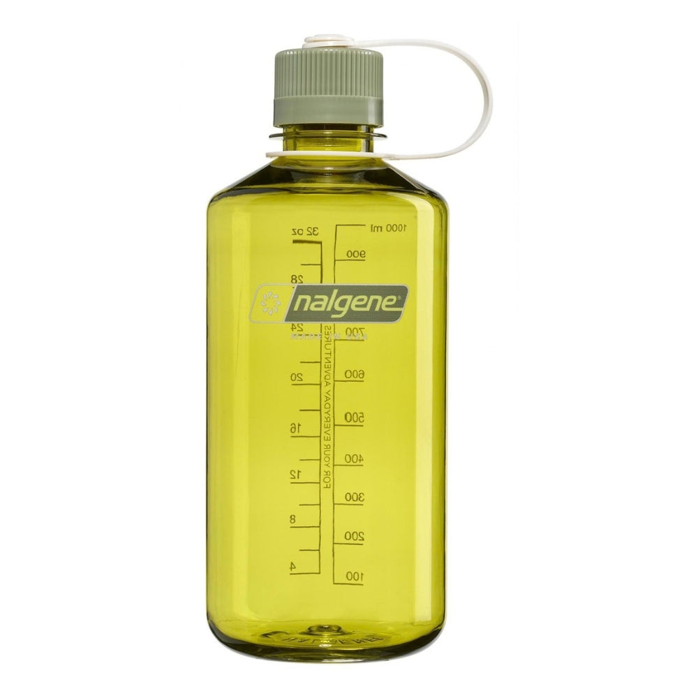 Nalgene Wide-Mouth waterfles 1000ml in licht groengele kunststof tint met een grijze schroefdop