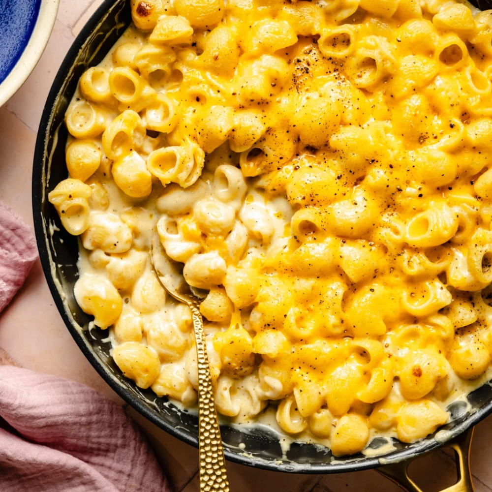 ONE-POT OUTDOOR MAC & CHEESE