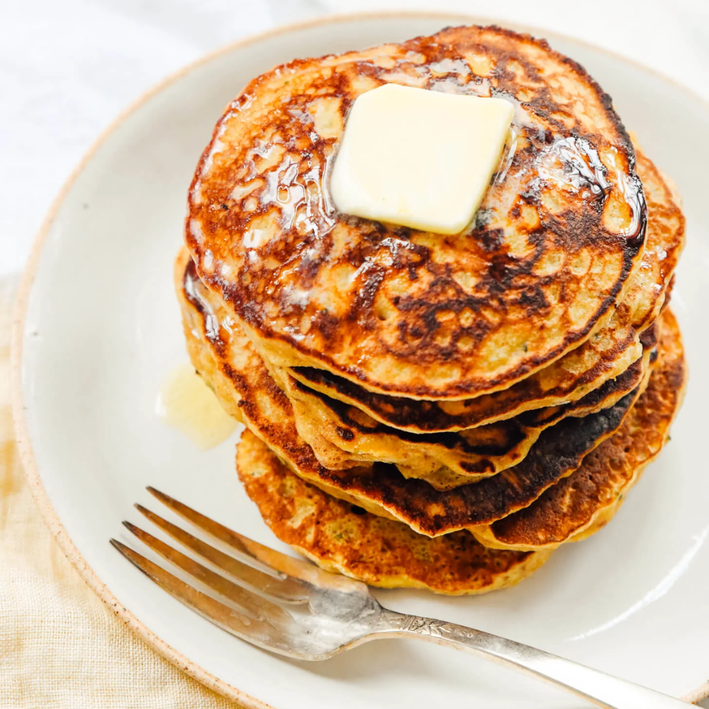 Banana Pancakes met Kaneel & Griekse Yoghurt