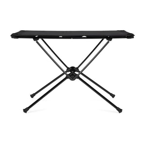 Helinox Table One Hard Top Blackout Edition zwarte buitentafel met aluminium frame en hard blad