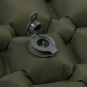 Highlander NAP-PAK XL lichtgewicht opblaasbaar luchtbed met een compact ontwerp voor comfortabel kamperen