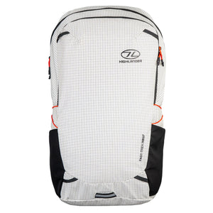 KYNETIK backpack witte rugzak met een inhoud van 25 liter, voorzien van ritsvakken en verstelbare schouderbanden