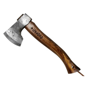 Njord Huldra Damast M universeelbijl in hangpack met palissander houten steel, damaststalen kop en bruin lederen etui 2