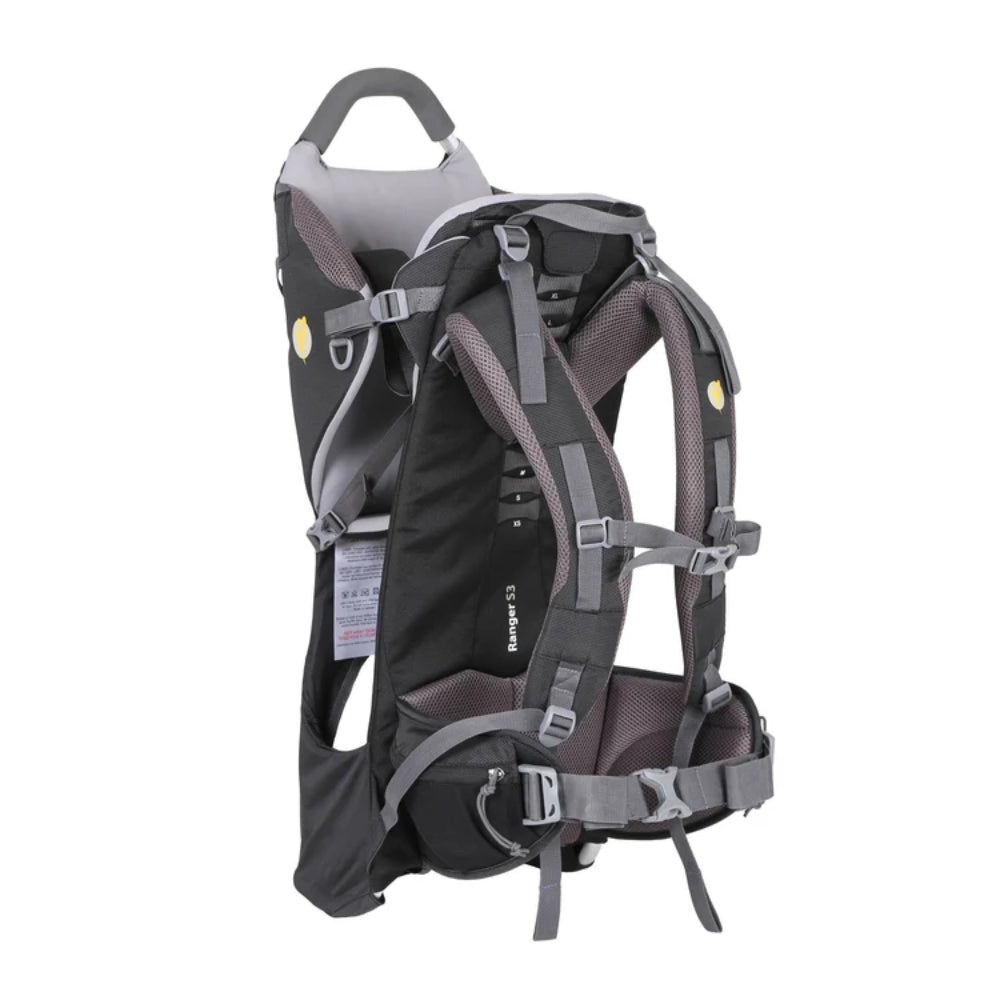 Ranger S3 Child Carrier kinderdrager in de kleur zwart met een comfortabel draagsysteem en verstelbare kinderzitje 4