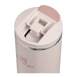 Stanley Transit FlipFlop thermosbeker in de roze kleur Rose Quartz met een inhoud van 0,59 liter dop