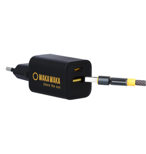 WakaWaka Compact Charger 65W lichtgewicht snellader met USB-poorten voor het snel opladen van mobiele apparaten 4